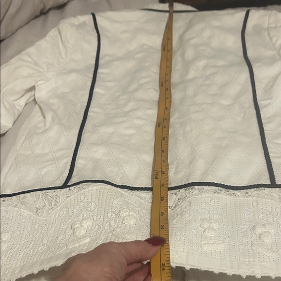 Polo by Ralph Lauren White Jacket with Black Accents - Picture 12 of 16